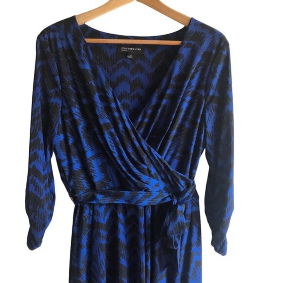 Jones New York Dress US 10 Blue Black Faux Wrap Chevron - Picture 3 of 11